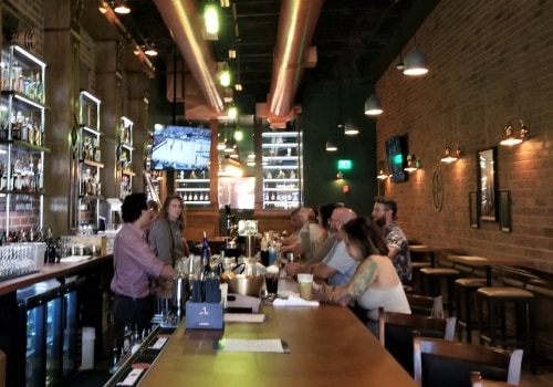 Experience Outdoor Dining in Sarasota, Florida: The Best Pubs to Visit